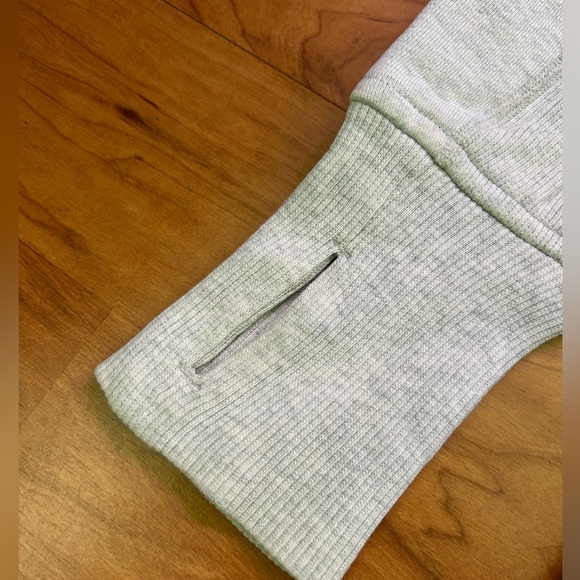 Lululemon Scuba Hoodie - Picture 7 of 7